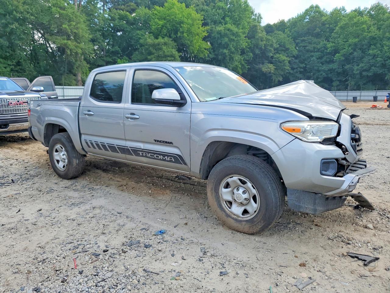 2018 Toyota Tacoma Sr - Image 4