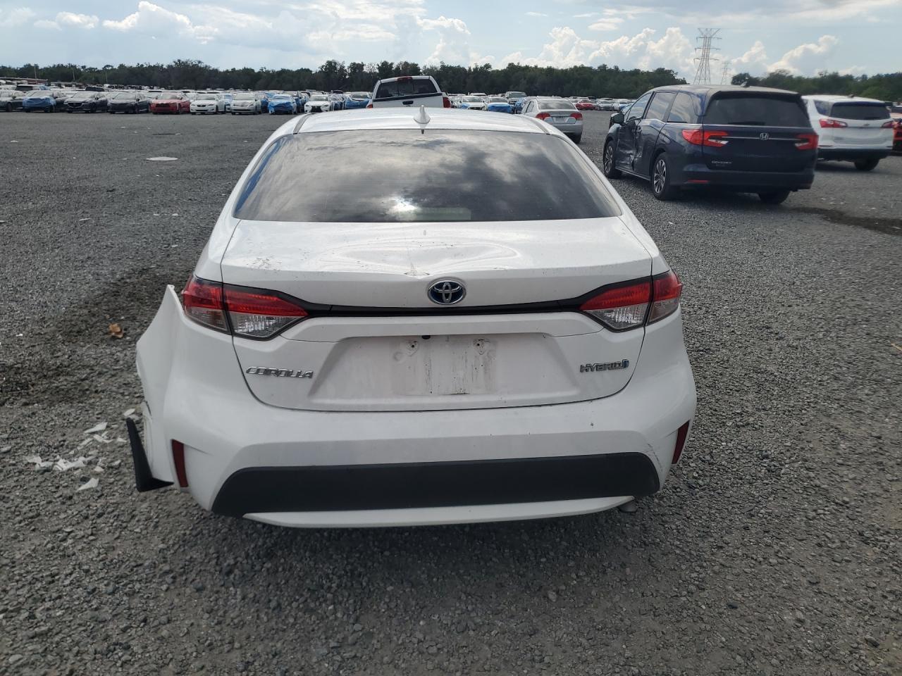 2021 Toyota Corolla Le - Image 6