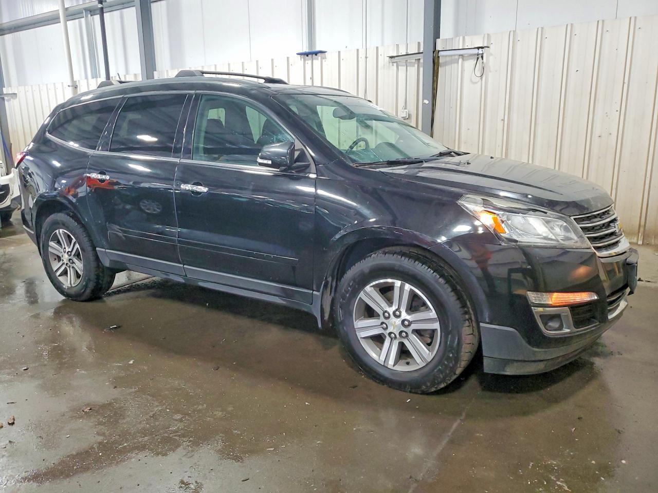 2017 Chevrolet Traverse Lt - Image 4