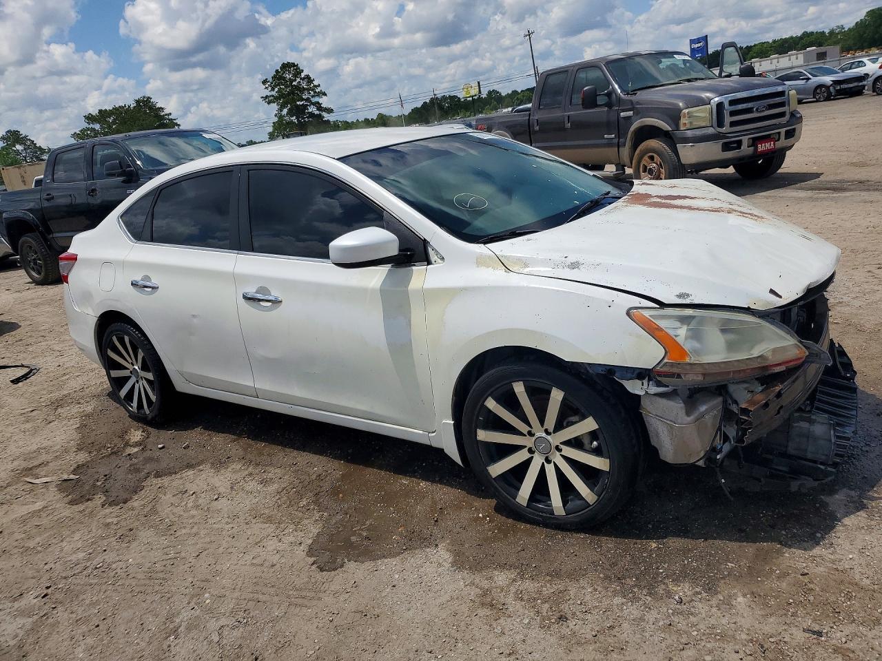 2014 Nissan Sentra S - Image 4