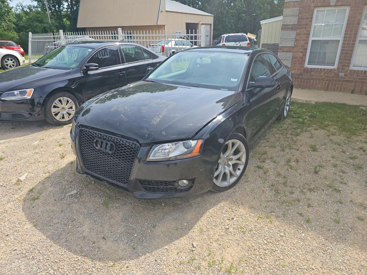 2011 Audi A5 Premium - Фото 2