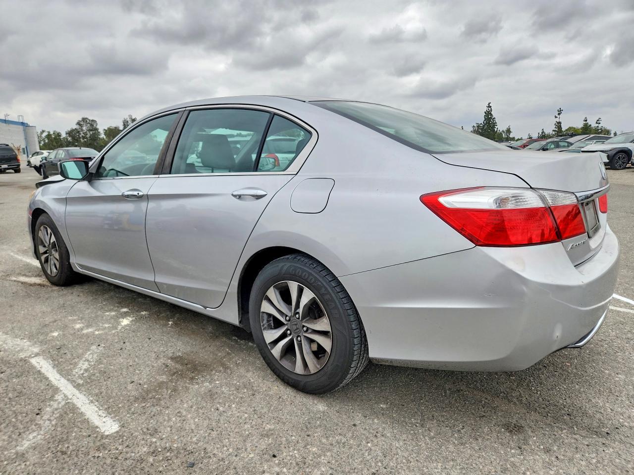 2014 Honda Accord Lx - Фото 2