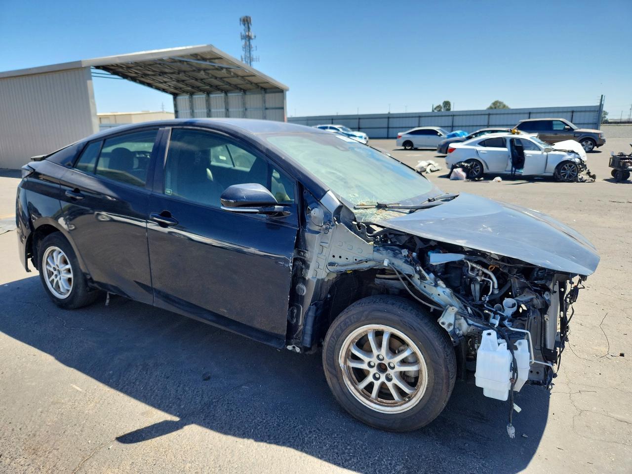 2019 Toyota Prius Le Awd-E - Image 4