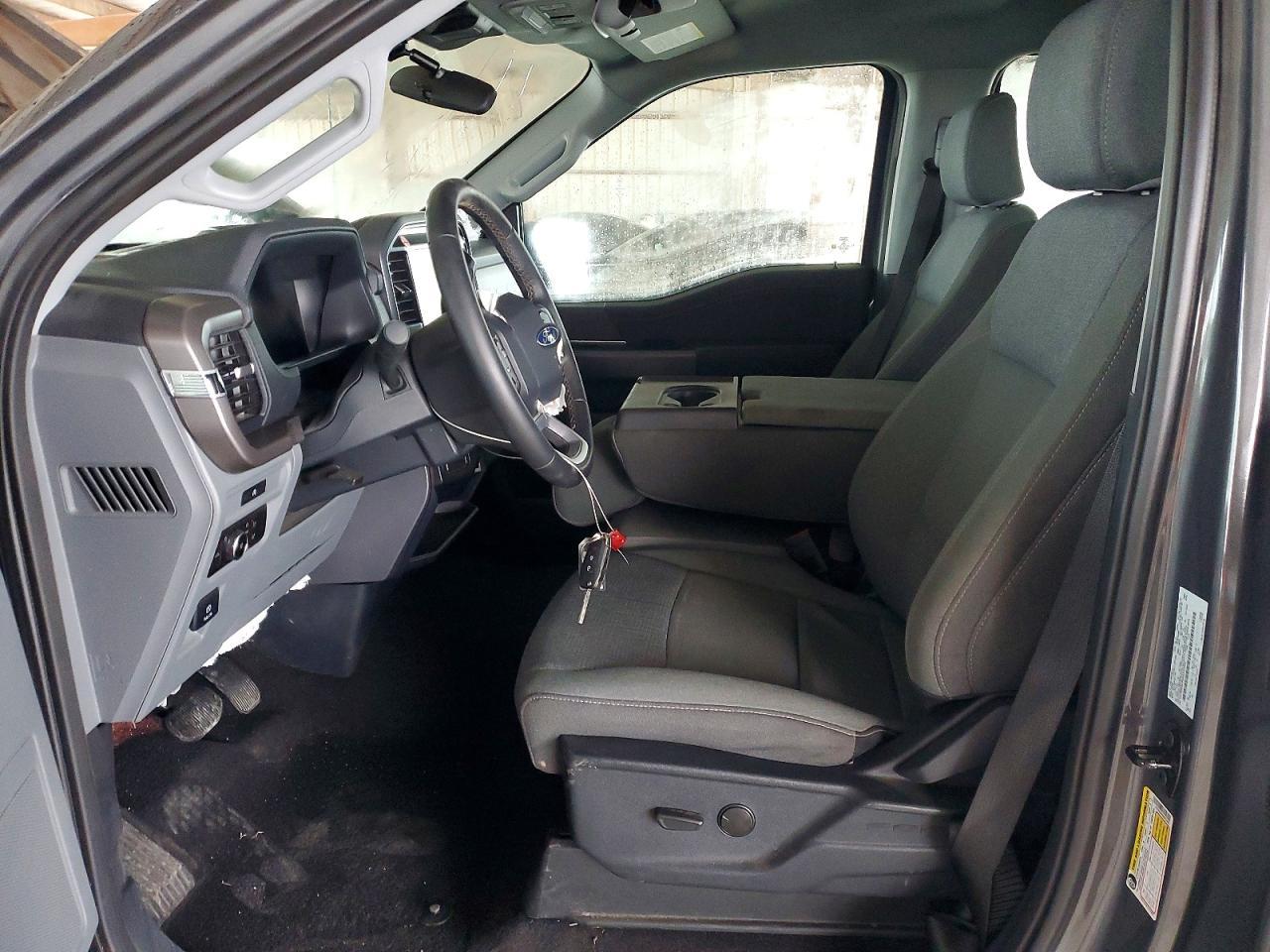 2025 Ford F150 Xlt - Image 7