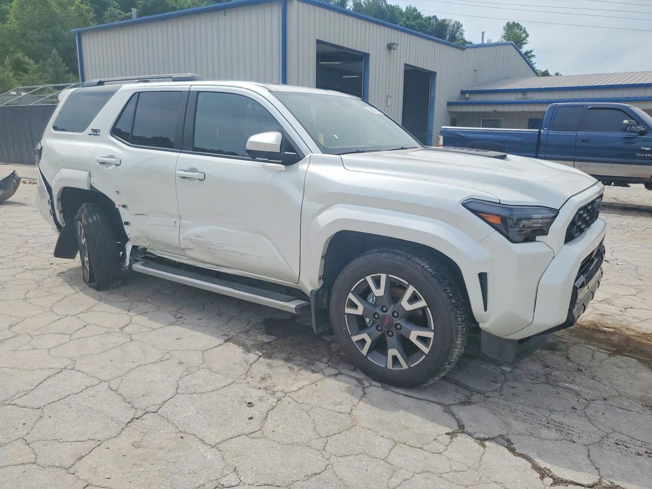2026 Toyota 4Runner Trd Sport Premium - Image 4