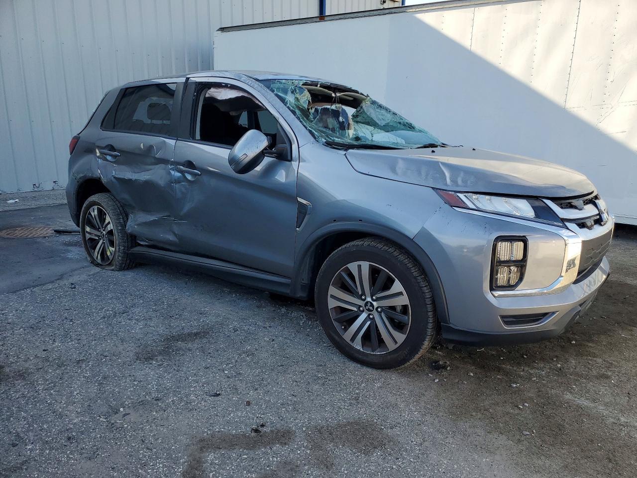 2021 Mitsubishi Outlander Sport Es - Image 4