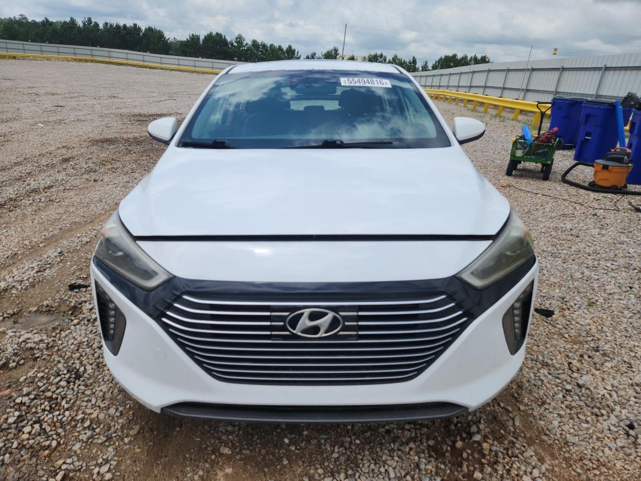 2017 Hyundai Ioniq Limited - Image 5