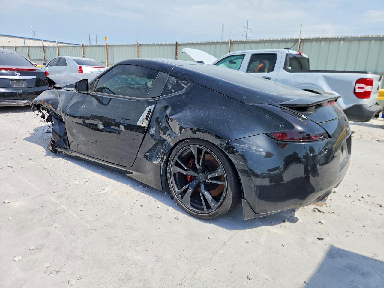 2018 Nissan 370Z Sport Tech - Фото 2