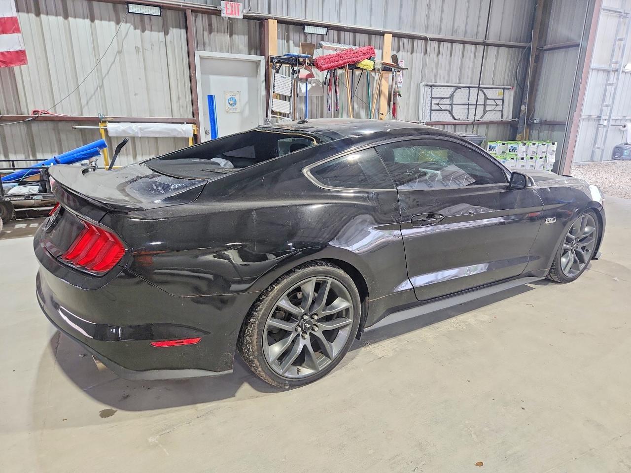 2015 Ford Mustang Gt - Фото 3