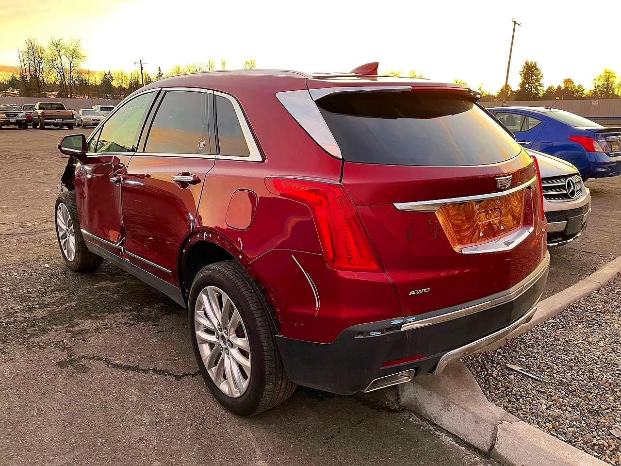 2019 Cadillac Xt5 Premium Luxury - Image 3