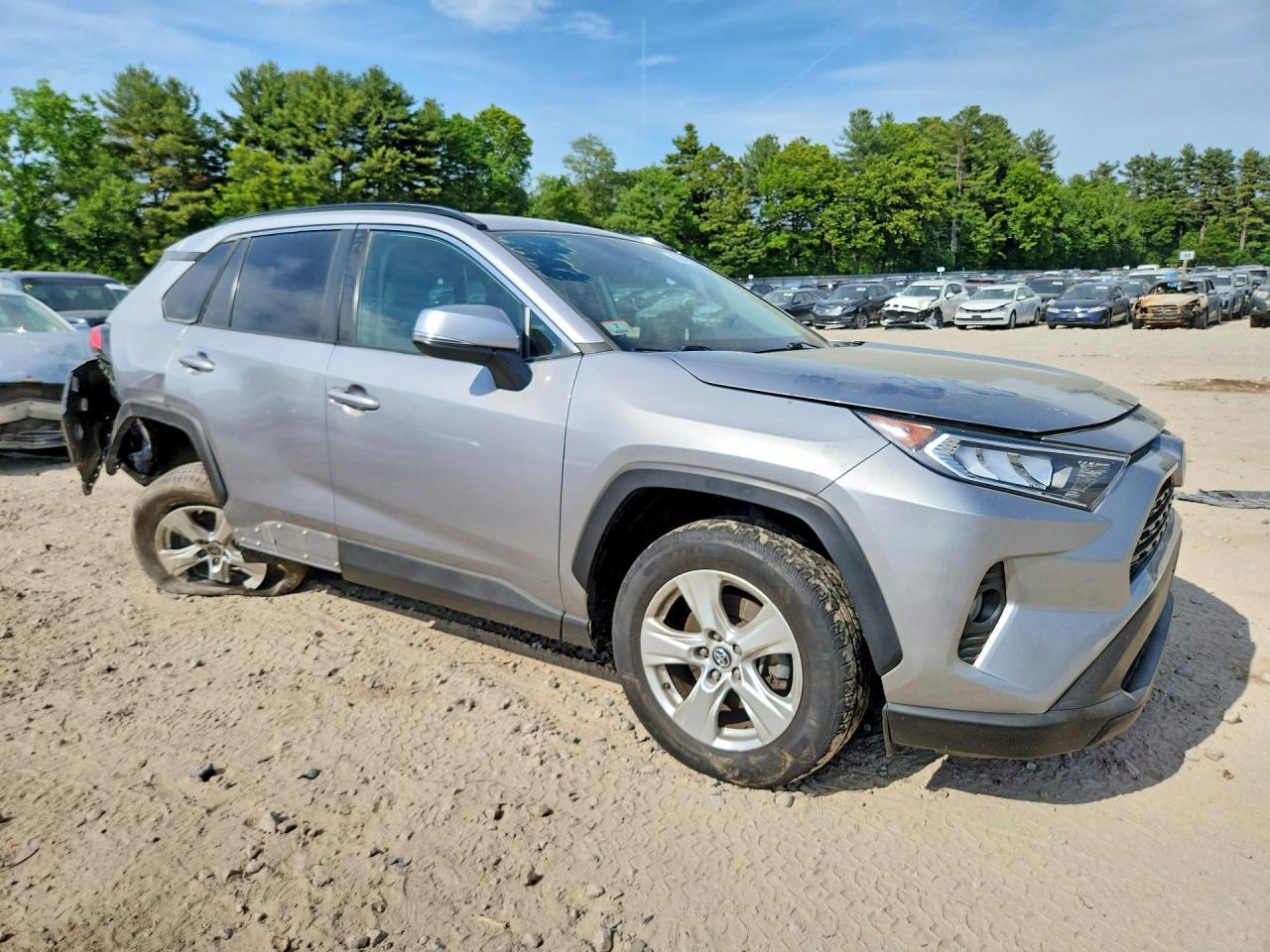 2020 Toyota Rav4 Xle - Фото 4