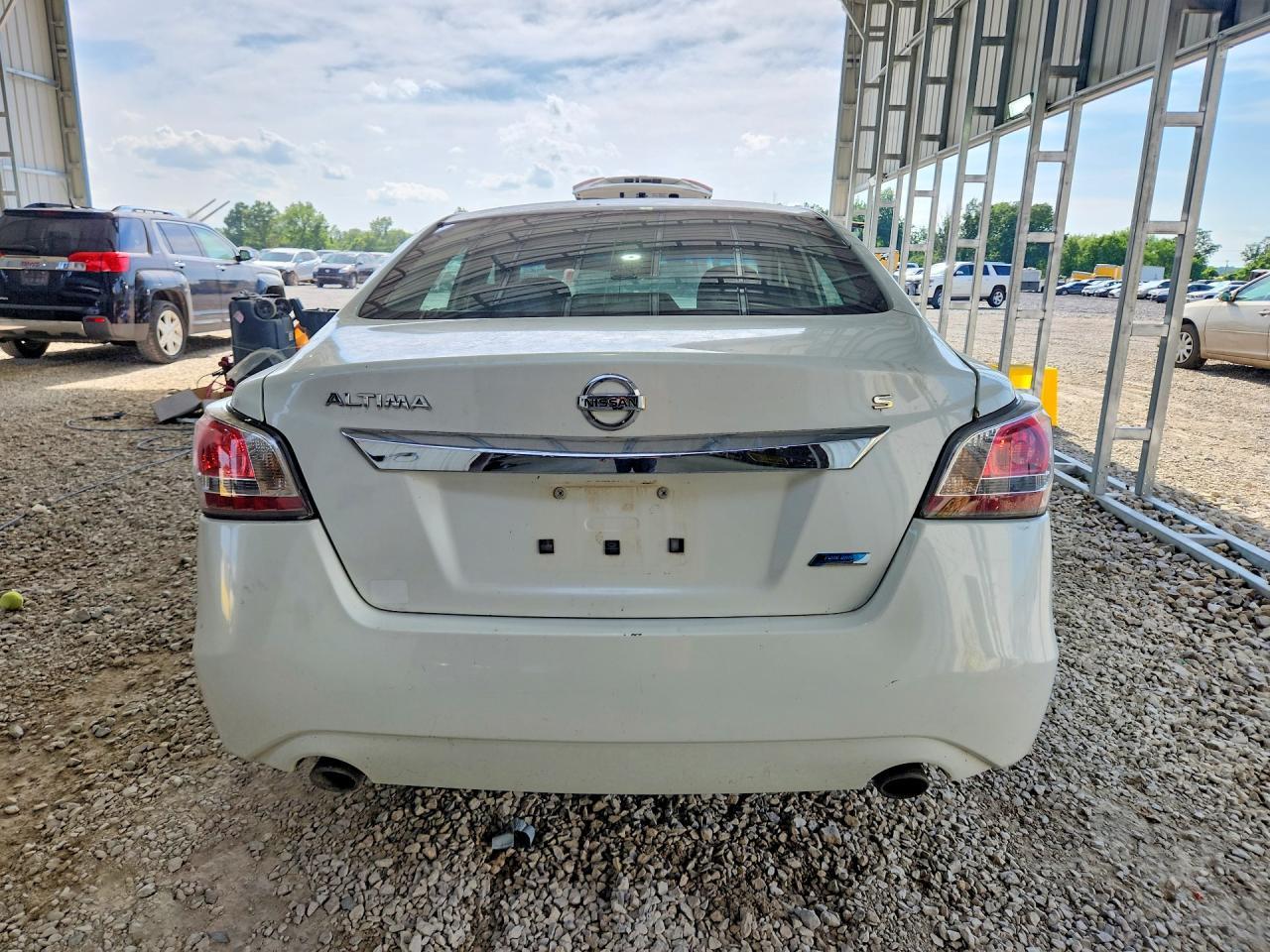2014 Nissan Altima - Image 6