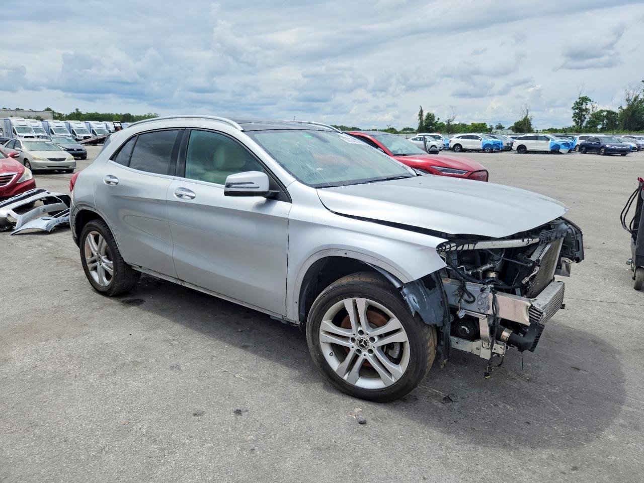 2018 Mercedes-Benz Gla 250 - Image 4