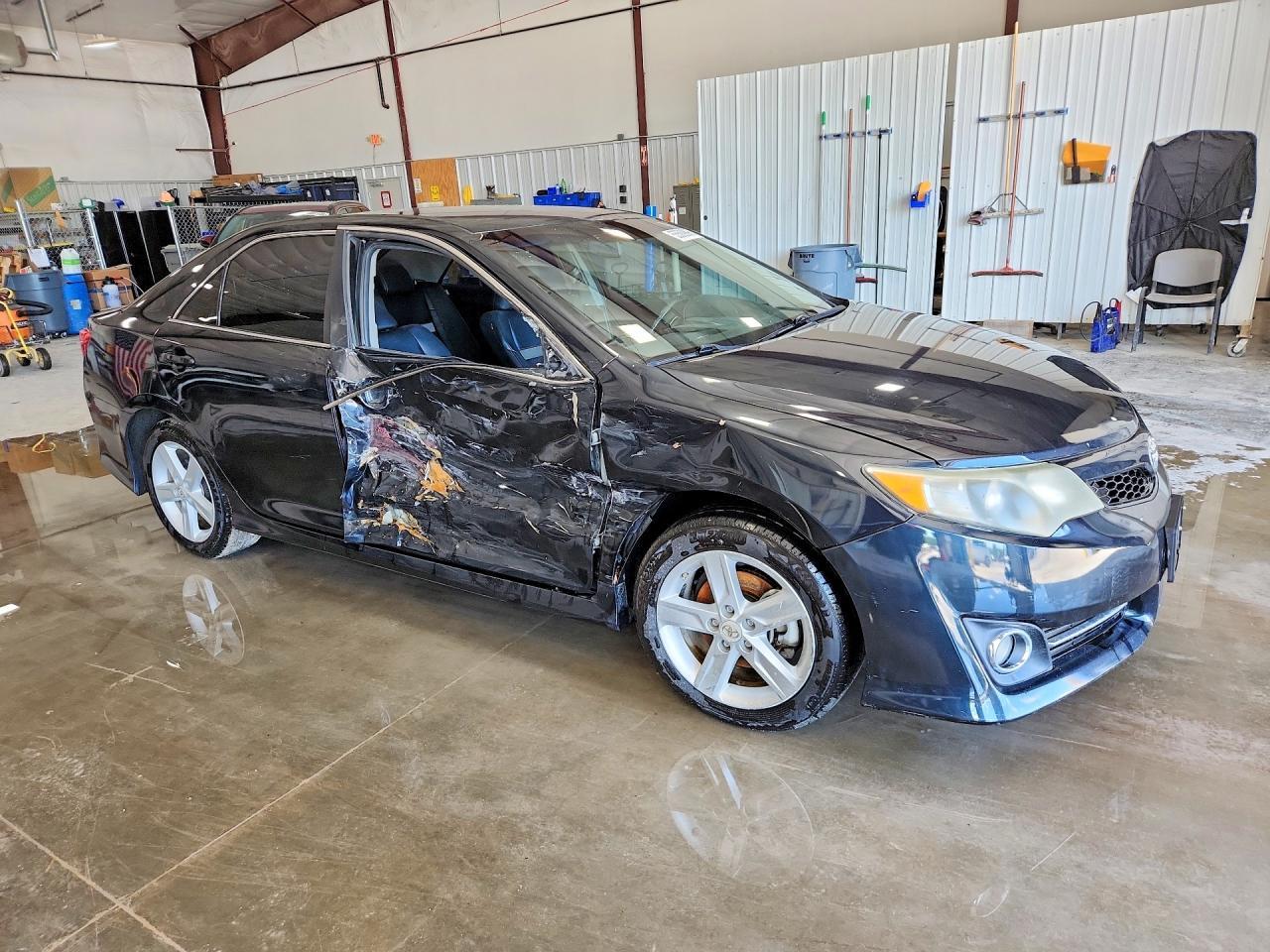 2012 Toyota Camry Se - Фото 4