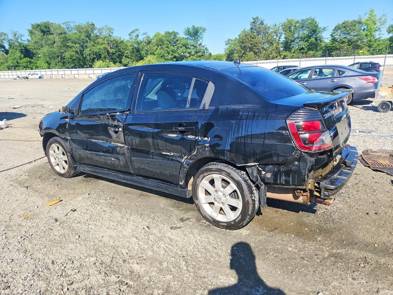 2012 Nissan Sentra 2.0 - Фото 2