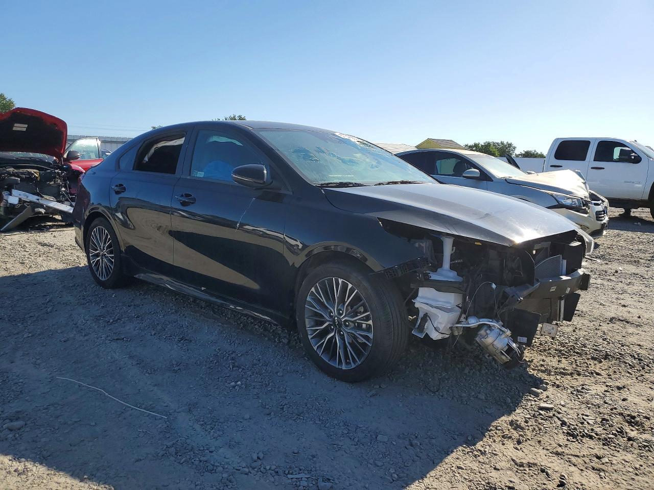 2024 Kia Forte Gt Line - Image 4