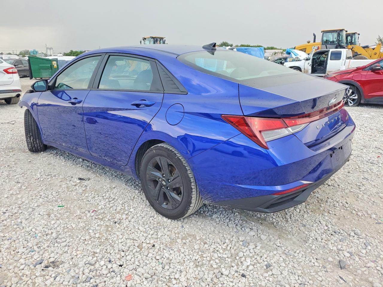 2023 Hyundai Elantra Sel - Фото 2