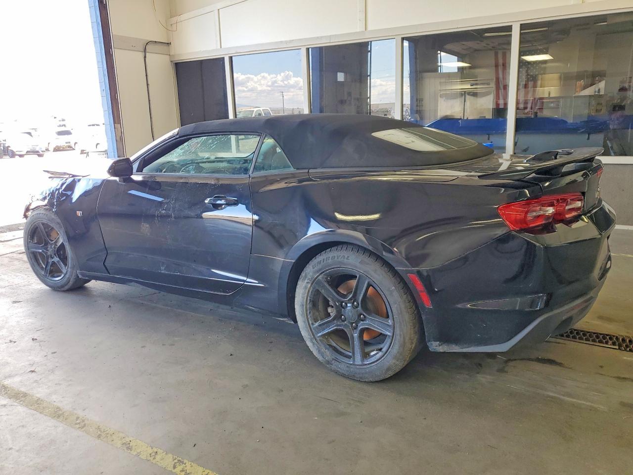 2020 Chevrolet Camaro Ls - Фото 2