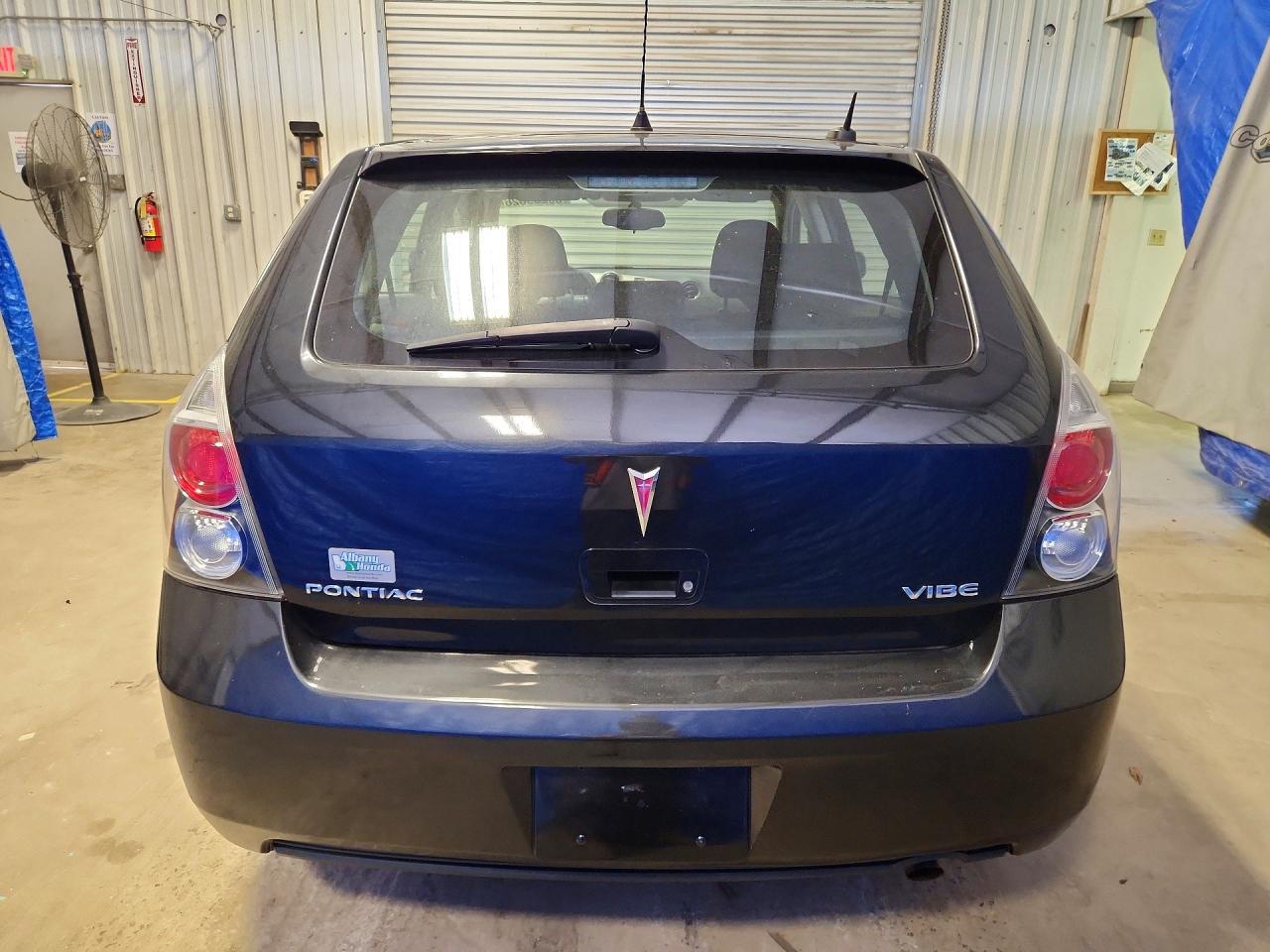 2009 Pontiac Vibe - Image 6