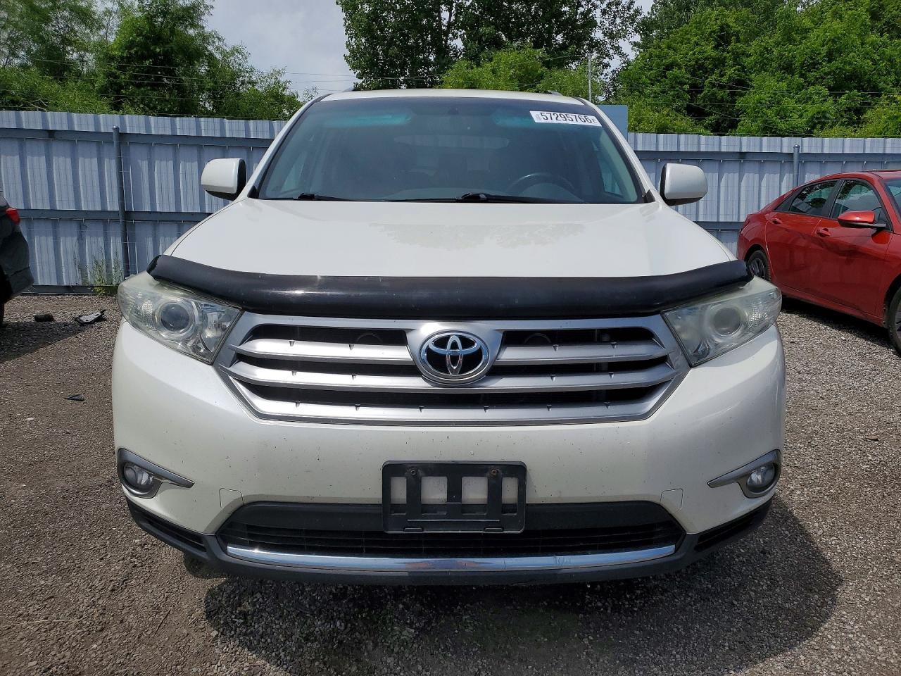 2013 Toyota Highlander - Image 5