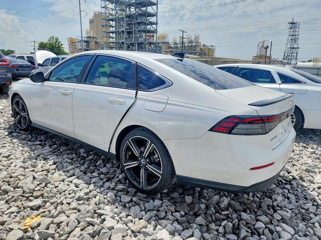 2025 Honda Accord Hybrid Sport - Фото 2