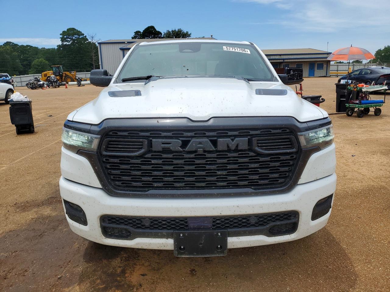 2026 Ram 1500 Tradesman - Фото 5
