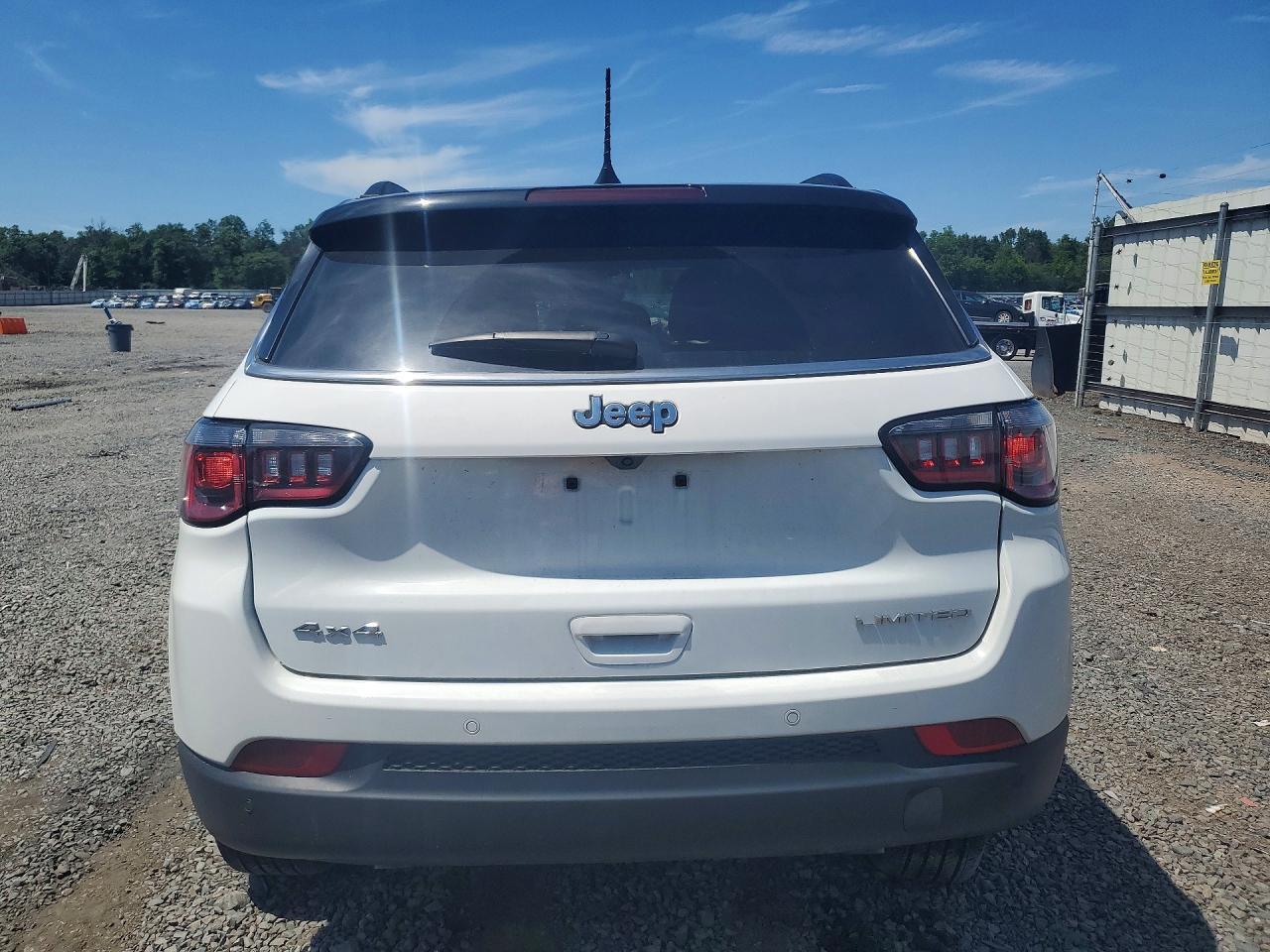 2025 Jeep Compass Limited - Фото 6