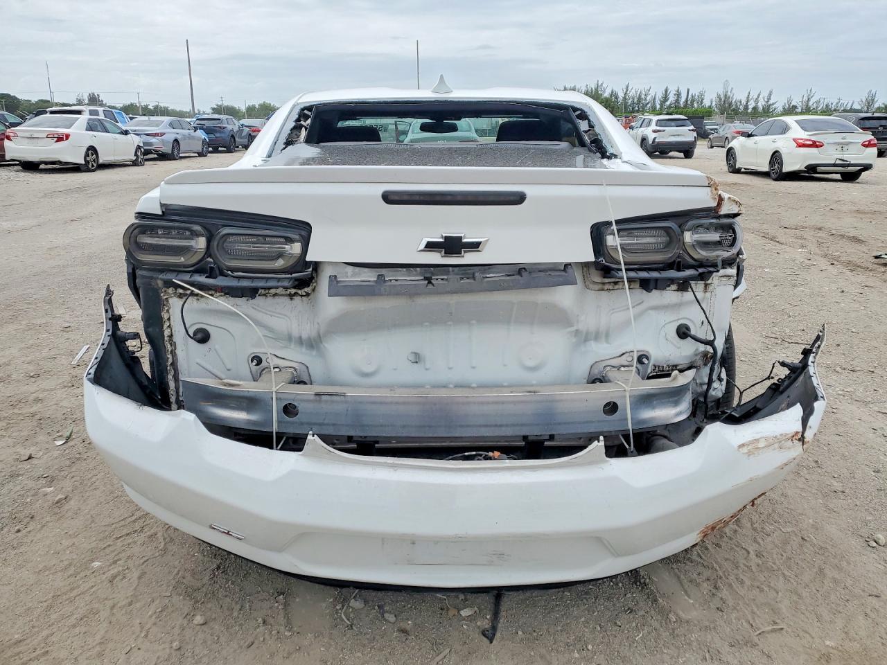 2019 Chevrolet Camaro Ls - Фото 6