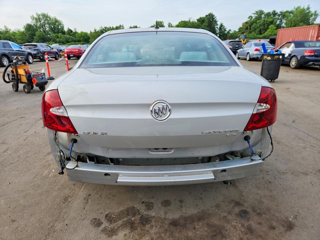2007 Buick Lacrosse Cx - Image 6