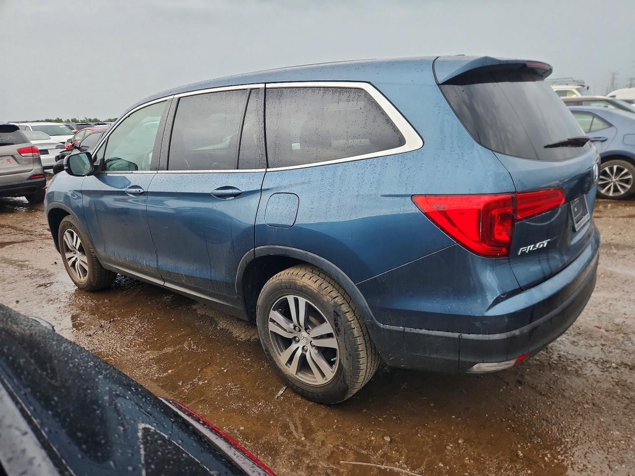 2017 Honda Pilot Exl - Image 2
