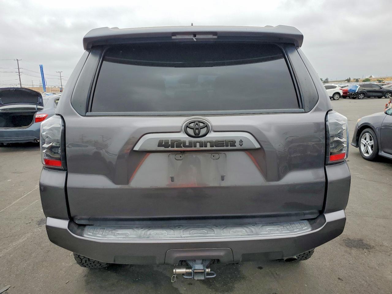 2020 Toyota 4Runner Sr5 Premium - Фото 6