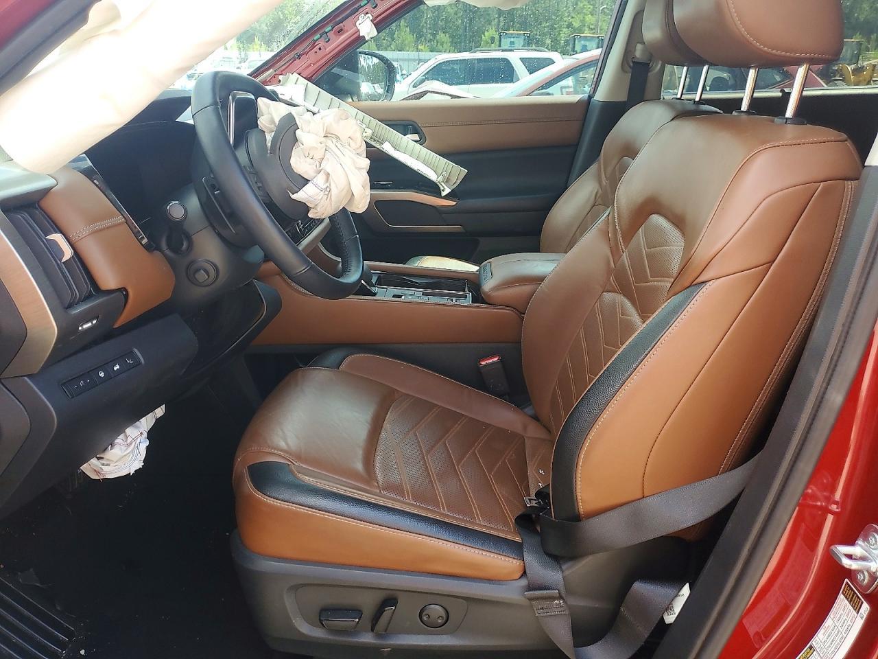 2023 Nissan Pathfinder Platinum - Фото 7