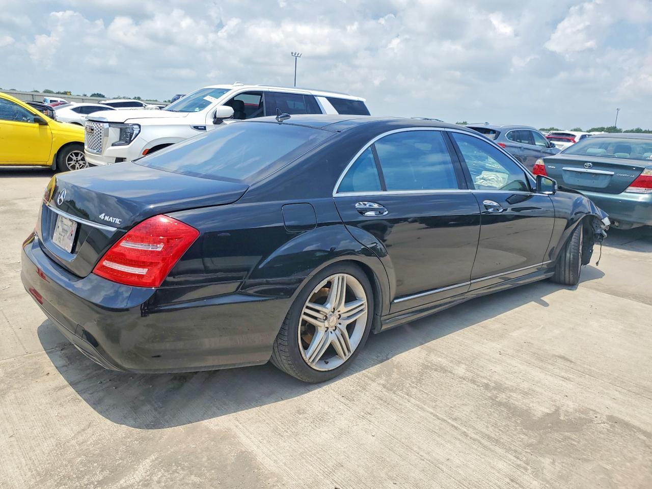 2013 Mercedes-Benz S Class - Image 3