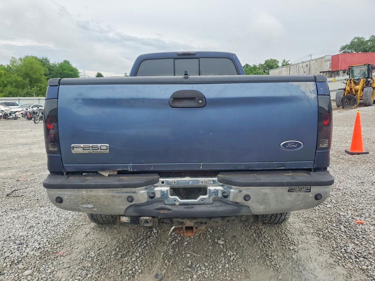 2005 Ford F250 Super Duty - Image 6