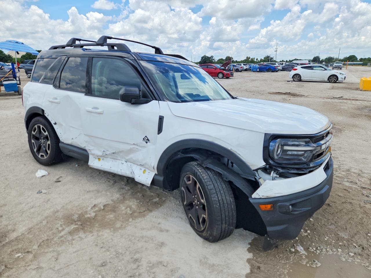 2022 Ford Bronco Sport Outer Banks - Фото 4