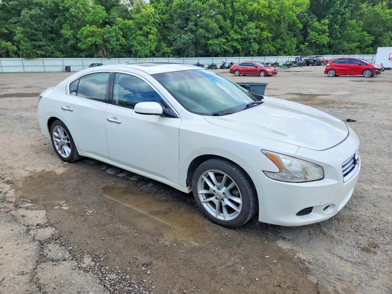 2013 Nissan Maxima 3.5 S - Image 4