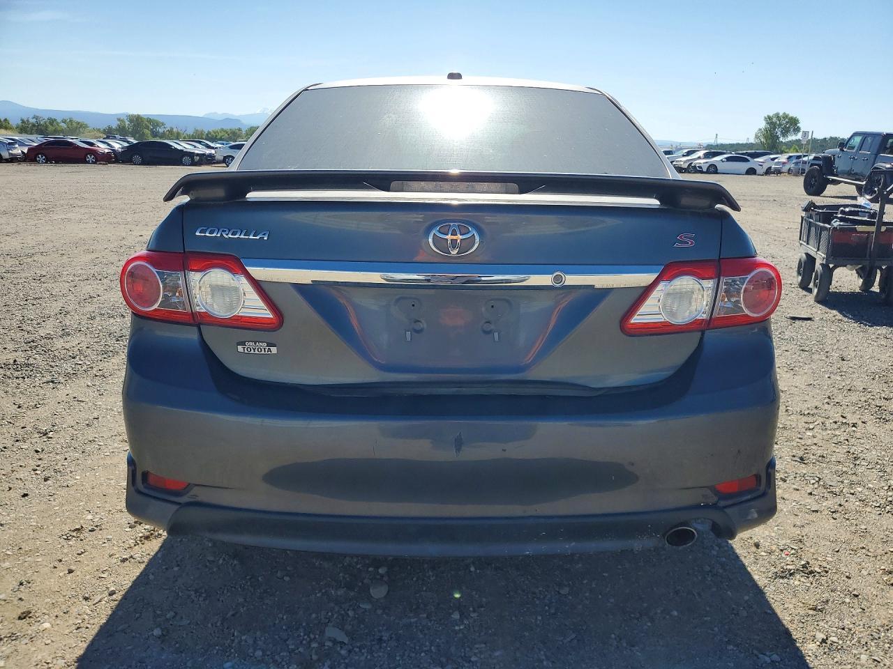 2011 Toyota Corolla S - Фото 6