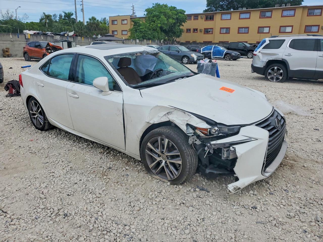 2019 Lexus Is 300 - Фото 4