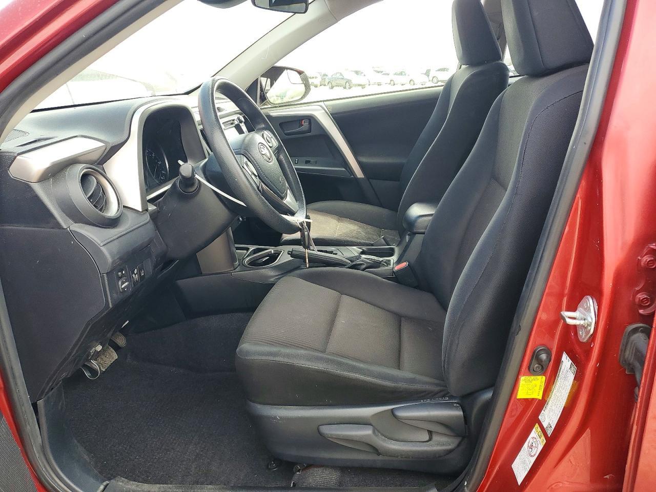 2017 Toyota Rav4 Le - Image 7