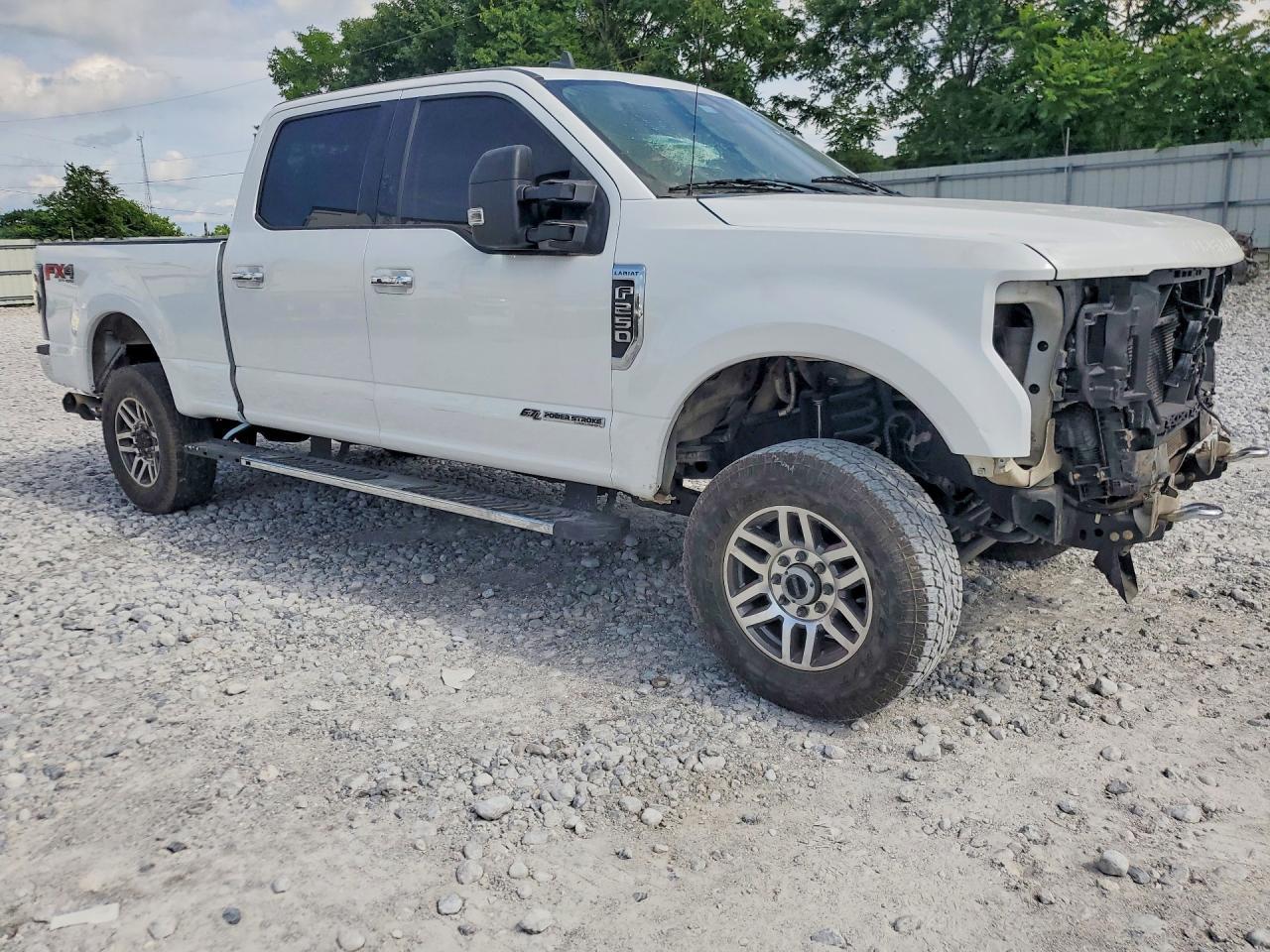 2019 Ford F250 Super Duty - Фото 4