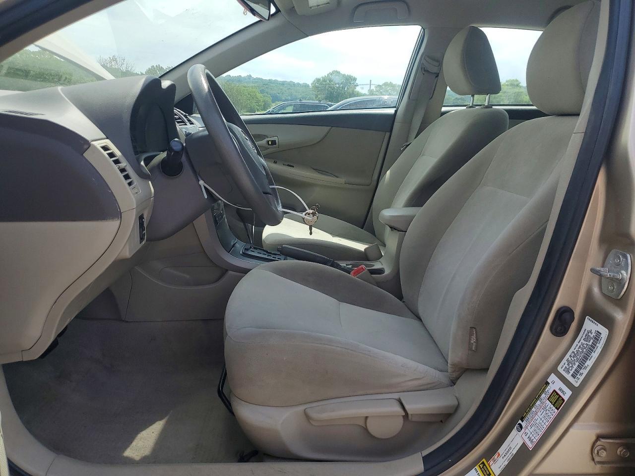 2009 Toyota Corolla Le - Фото 7