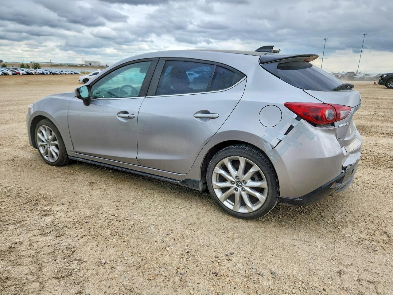 2014 Mazda 3 Grand Touring - Image 2