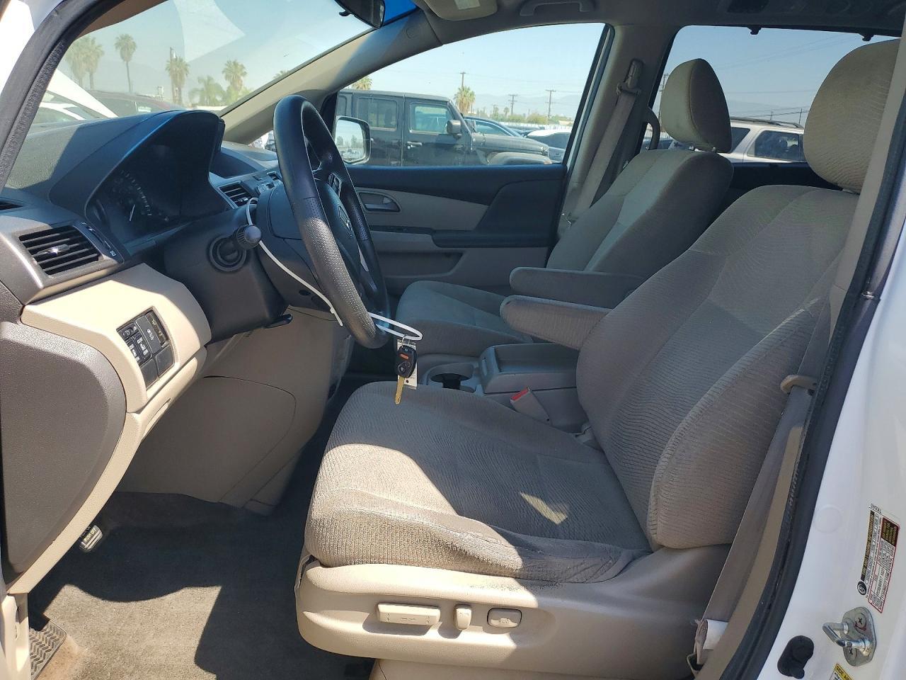 2013 Honda Odyssey Ex - Image 7