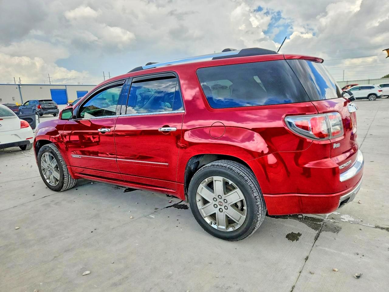 2013 GMC Acadia Denali - Image 2
