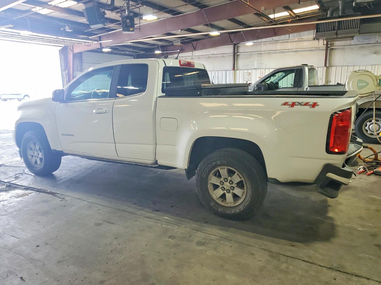2019 Chevrolet Colorado - Фото 2