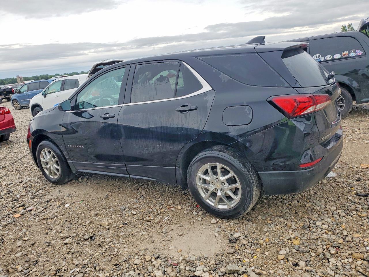 2022 Chevrolet Equinox Lt - Фото 2