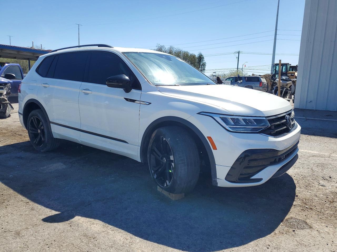 2023 Volkswagen Tiguan Se R-Line Black - Фото 4