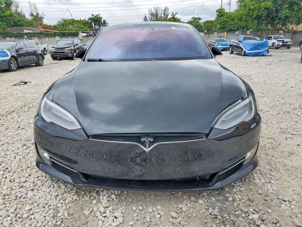2017 Tesla Model S - Фото 5