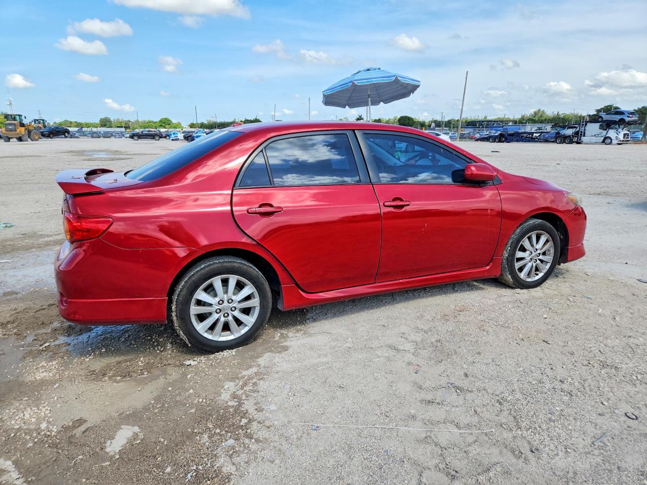 2010 Toyota Corolla S - Фото 3