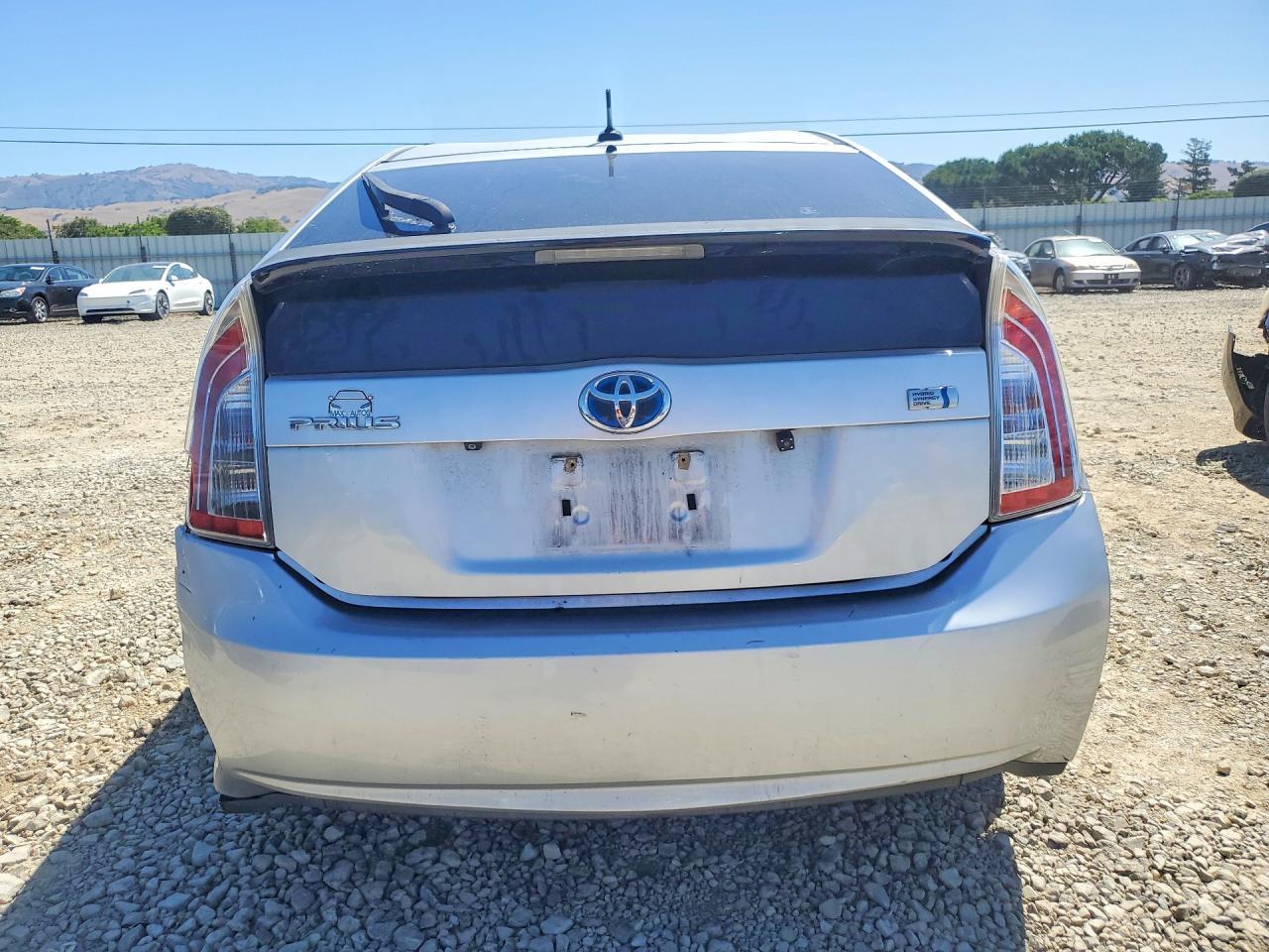 2012 Toyota Prius Three - Фото 6